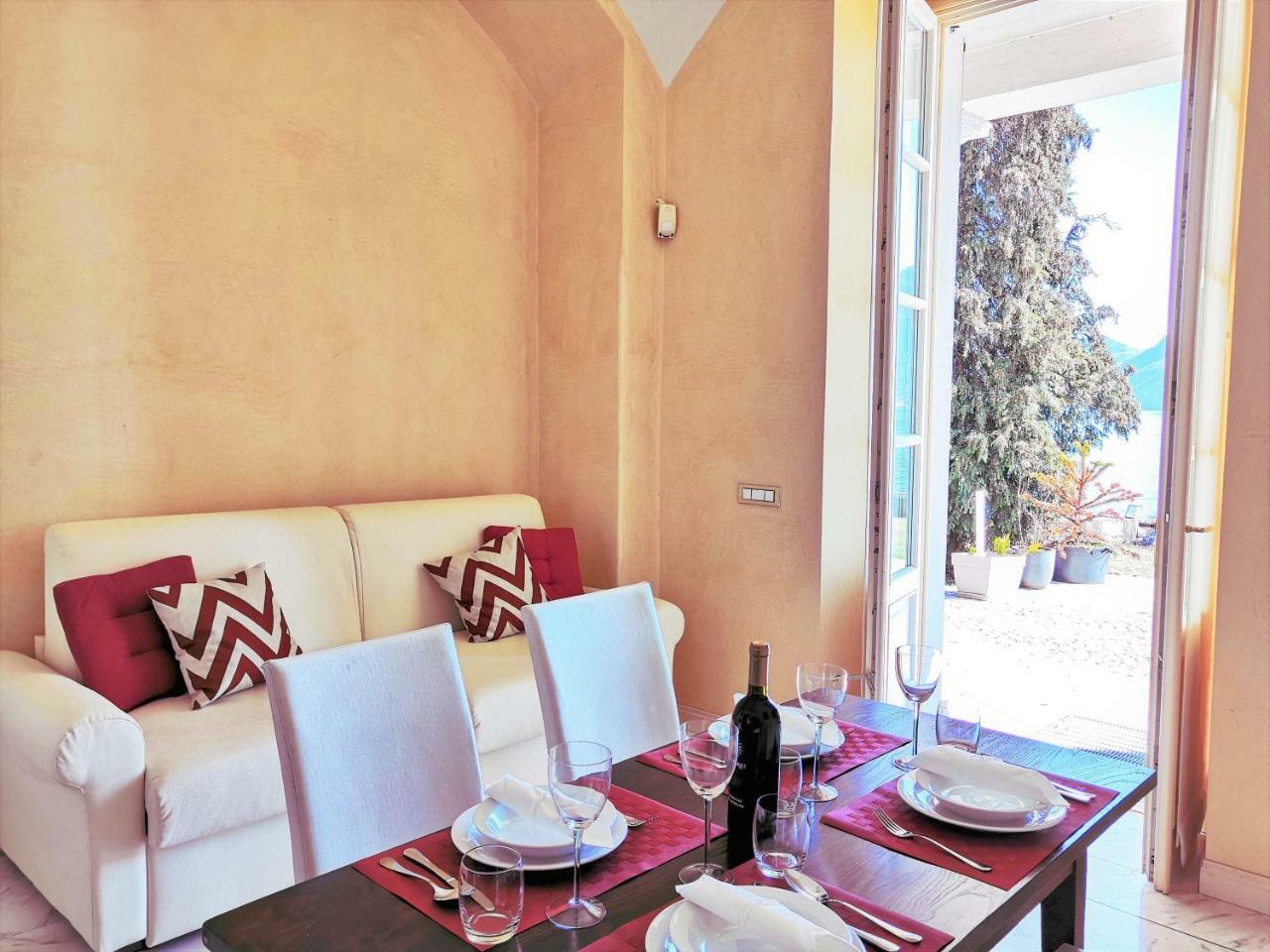 La Villa Di Elena Verbania Exterior foto